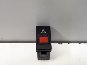 18652972 – 4D0941509A – Paniekverlichtings Schakelaar