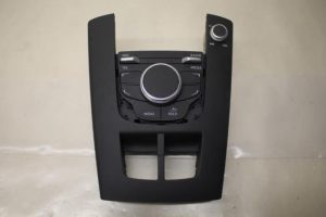 17798570 – 8V0919614P – Regelunit Multi Media