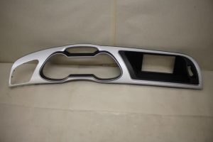 17800475 – 8K1857186S4T4 – Kilometerteller sierlijst