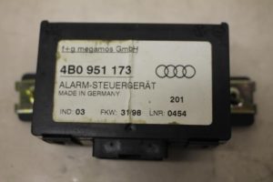 17796383 – 4B0951173 – Alarm module