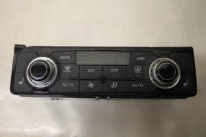 17798844 – 4H0820043NDEA – Climatronic Panel