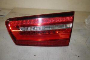 17823721 – 4G9945094D – Taillight, right