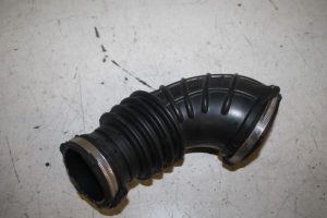 17811611 – 06H129629E – Ansaugschlauch Luft