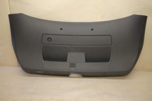 17801780 – 4G8867979ADS2 – Tailgate trim
