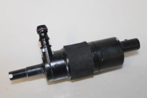 17791998 – 3B7955681 – Headlight washer pump