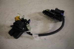 17819469 – 4M0827506D – Slotmechaniek Achterklep