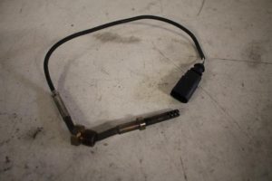 17821077 – 059906088A – Exhaust heat sensor