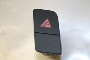 17800826 – 8U1941509A5PR – Paniekverlichtings Schakelaar