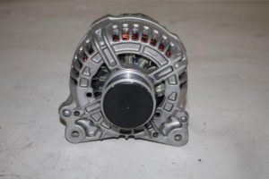 17826357 – 03L903023 – Dynamo