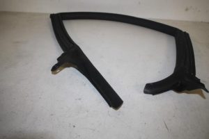 17804781 – 4G8845695J – Rear door seal 4-door, left
