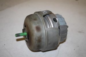 17818764 – 4F0199379AP – Engine mount