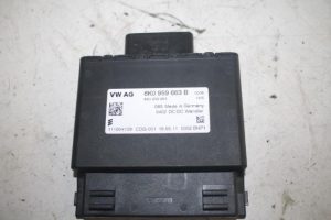 17805954 – 8K0959663B – Spannungsstabilisator