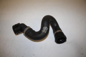 17833361 – 7L8122101D – Kühlerschlauch