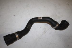 17827313 – 8K0819334AJ – Slang (diversen)