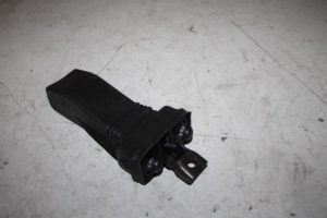 17822815 – 8Y0839249 – Deurvanger 4Deurs links-achter