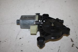 17815575 – 8W0959801 – Fenstermotor Tür