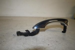 17807733 – 4H0837206B – Portiergreep 4Deurs rechts-voor