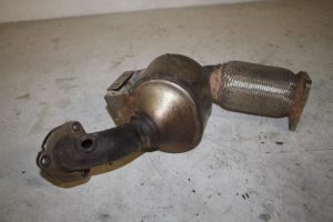 17823167 – 7L8254350C – Katalysator