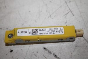 17815777 – 4M0035225A – Antenne Versterker