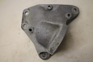 17796471 – 4F0399113B – Getriebe Halterung