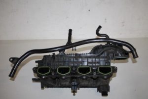 17817398 – 04E129709H – Inlaatspruitstuk