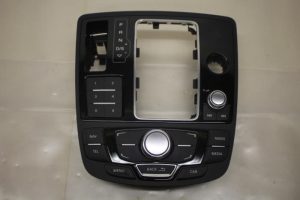 17800031 – 4G1919610B – Regelunit Multi Media