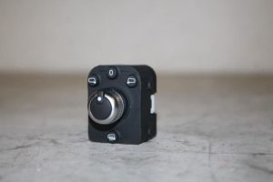 17822689 – 4M0959565S – Spiegel Schakelaar