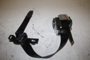 17815266 – 8W0807705AV04 – Veiligheidsgordel links-voor