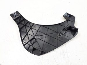 21700899 – 8E0941453 – Support (miscellaneous)