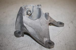 17808022 – 4H0399113E – Getriebe Halterung