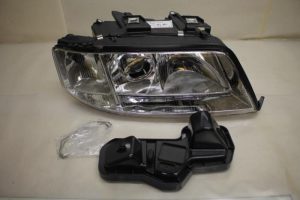 17800833 – 4B0941030K – Headlight, right