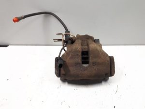 18588082 – 4B0615123 – Remklauw (Tang) links-voor