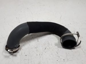 22302805 – 8W0145738A – Intercooler Slang