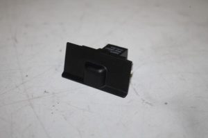 17827567 – 8W09075394PK – Light sensor