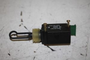 17810680 – 4B5962115A – Slotmechaniek Achterklep