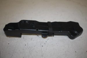 17810477 – 4G0011215B – Steun (diversen)