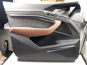 20096383 – 4KL867103AFWFA – Türverkleidung 4-türig links vorne