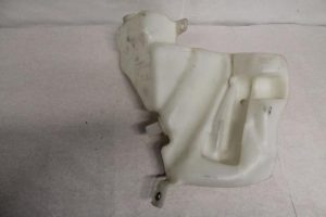 17786098 – 8D0955453E – Front windscreen washer reservoir