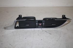 17808192 – 4G1820951J6PS – Luchtrooster Dashboard