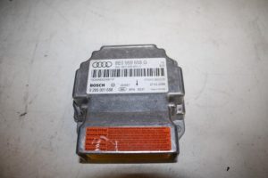 17824256 – 8E0959655G – Airbag Module