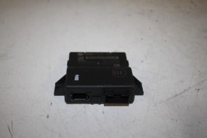 17818375 – 8R0907468AE – Gateway module