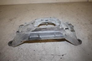 17823371 – 8K0399263BH – Steun (diversen)