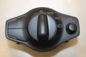 17800935 – 8K0941531CV10 – Licht Schalter