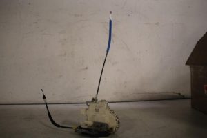 17830743 – 8J1837015F – Door lock mechanism 4-door, front left