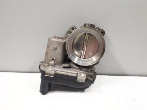 20438511 – 04E133062T – Gasklephuis