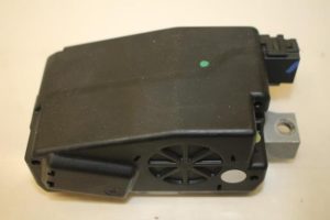 17801366 – 8K0905852C – Steering column module