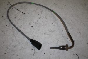 17811458 – 04L906088FA – Exhaust heat sensor
