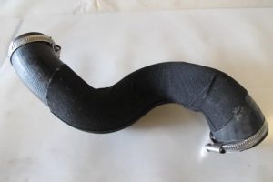 17793142 – 8R0145993 – Intercooler Slang