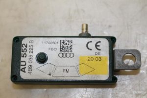 17796669 – 4B9035225B – Antenne Versterker
