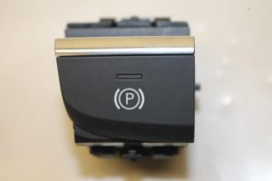 17800921 – 8V1927225A – Handrem schakelaar